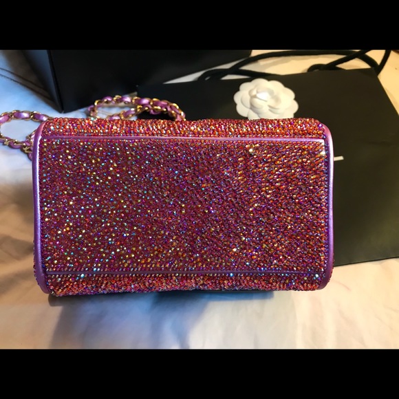 Authentic Iridescent Pink Swarovski Chanel Mini - Picture 4 of 8
